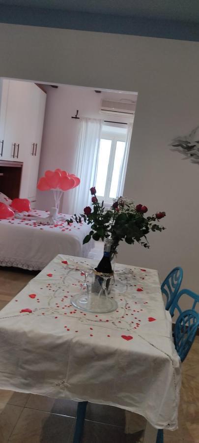 Iride Sul Lago 1 Via Principessa Jolanda 10-Piazza Del Molo Анґуїллара-Сабація Екстер'єр фото