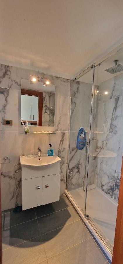 Iride Sul Lago 1 Via Principessa Jolanda 10-Piazza Del Molo Анґуїллара-Сабація Екстер'єр фото